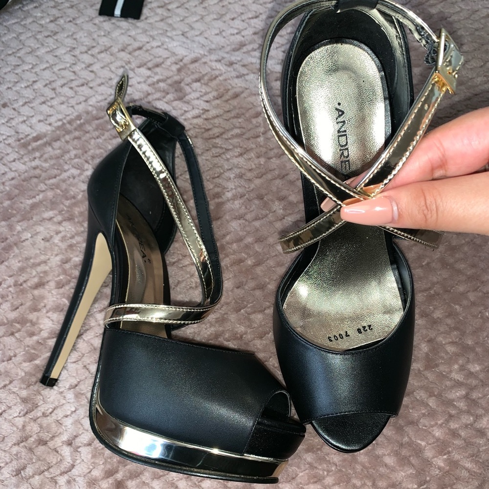 Andrea BRAN NEW heels